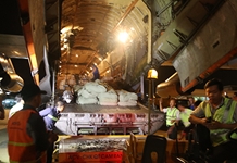 40 tấn hàng viện trợ nhân đạo của Liên bang Nga đã tới Cam Ranh