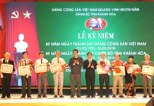 Tự hào về Đảng Cộng sản Việt Nam quang vinh