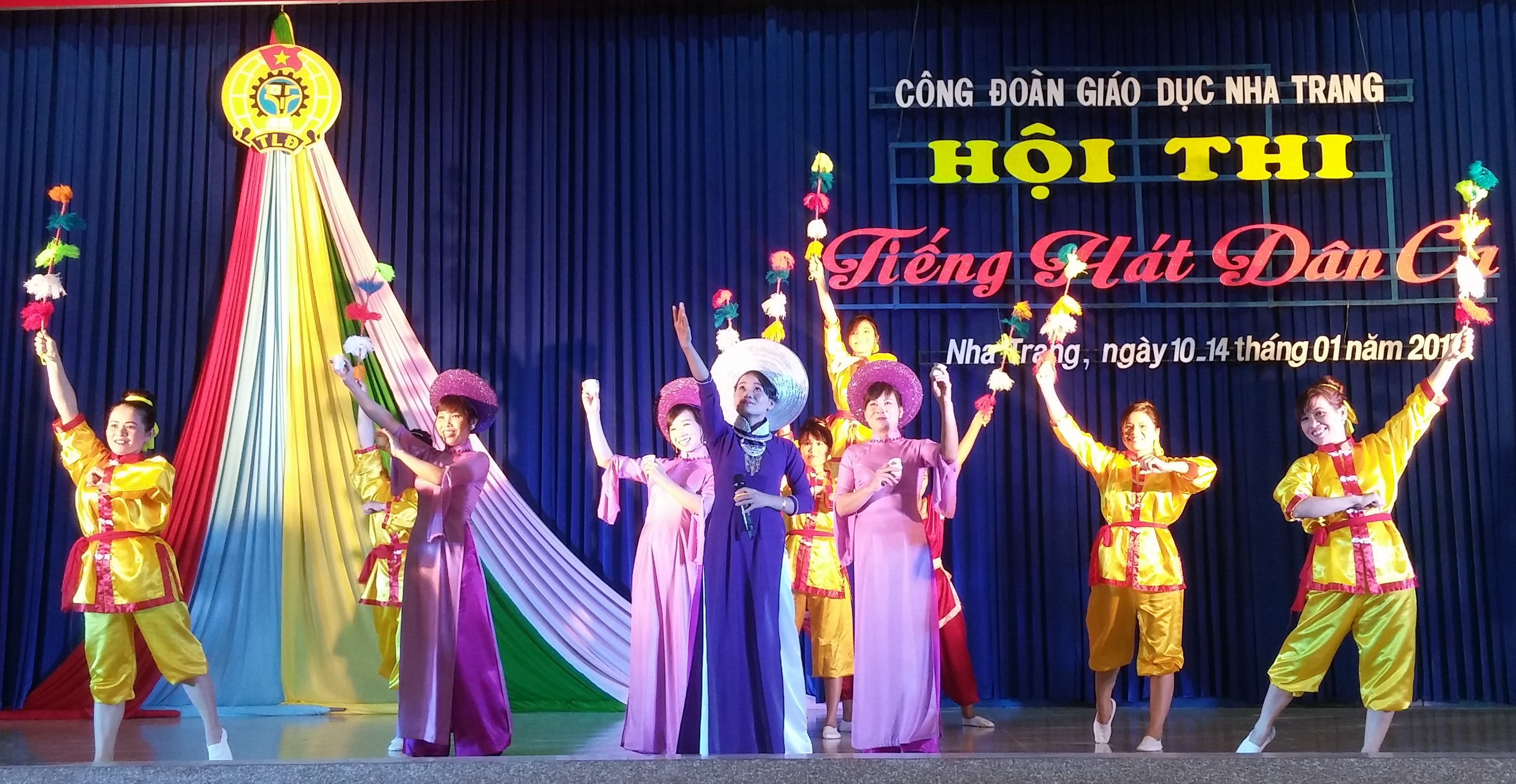 TP. Nha Trang: Hơn 1.000 giáo viên tham gia Hội thi “Tiếng hát dân ca” 