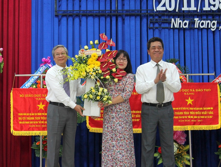 Kỷ niệm 35 năm ngày Nhà giáo Việt Nam 20-11