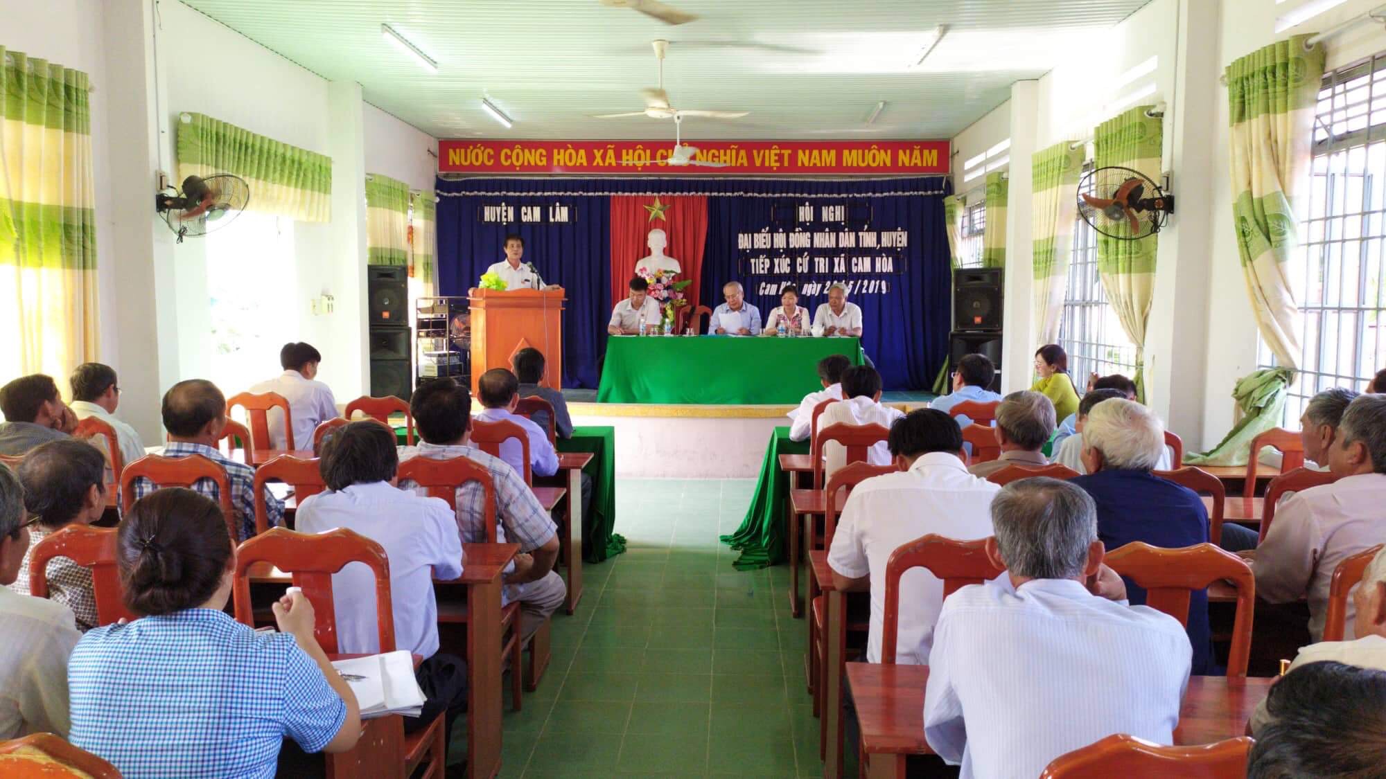 Đại biểu HĐND tỉnh Khánh Hòa tiếp xúc cử tri huyện Cam Lâm