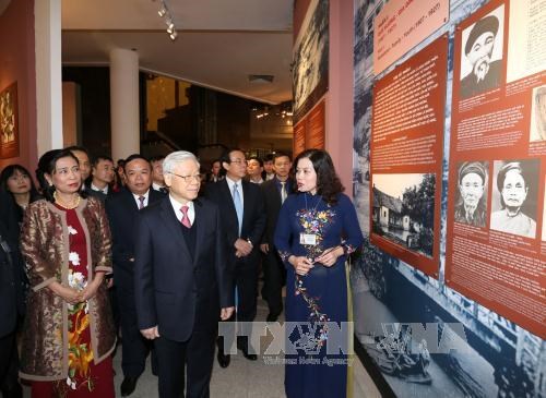 Khai mạc triển lãm "Tổng Bí thư Trường Chinh - Người học trò xuất sắc của Chủ tịch Hồ Chí Minh"
