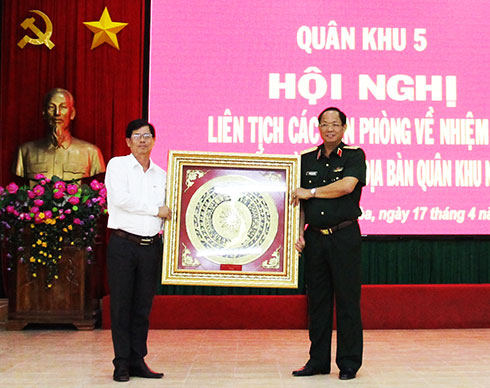 Tại Nha Trang: Hội nghị liên tịch các văn phòng trên địa bàn Quân khu 5