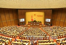 Bế mạc kỳ họp thứ nhất- kỳ họp mở đầu của nhiệm kỳ Quốc hội khóa XIV