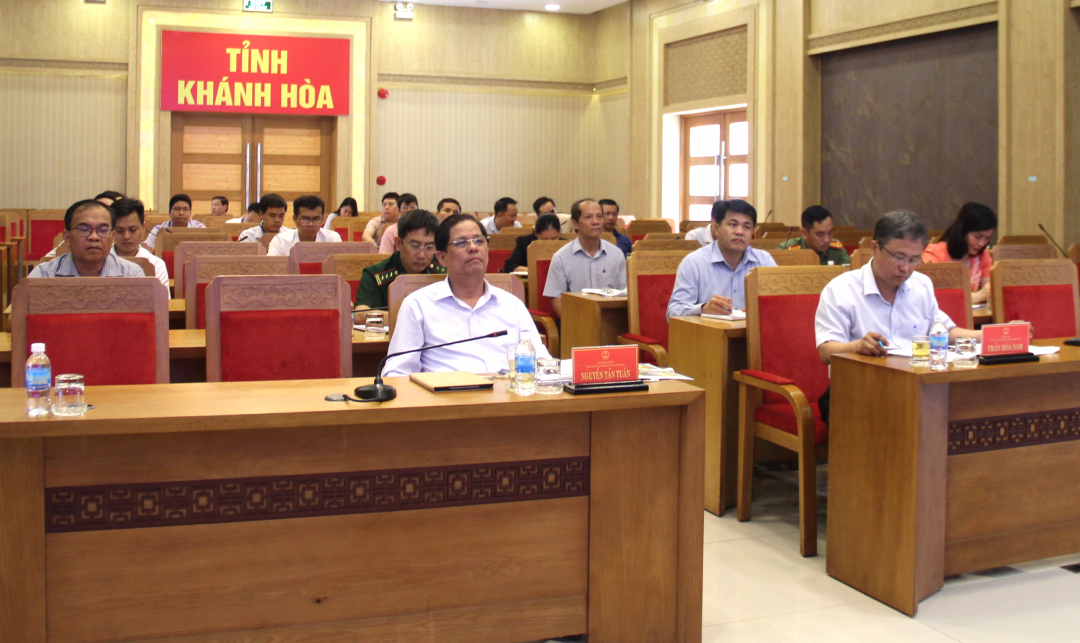 Thủ tướng Chính phủ Phạm Minh Chính chủ trì hội nghị thúc đẩy chống khai thác IUU