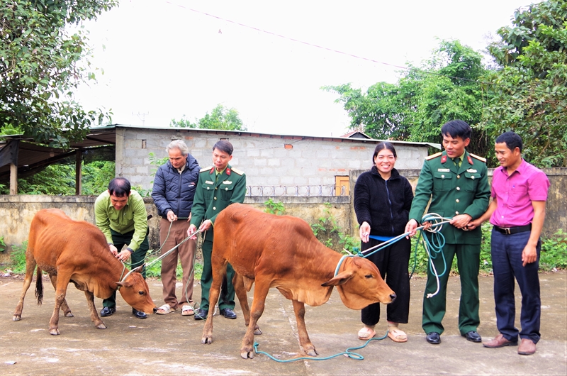 Quân đội với công tác xoá đói, giảm nghèo, nâng cao đời sống Nhân dân theo tư tưởng Hồ Chí Minh