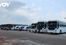           Cho phép xe trên 29 chỗ đưa khách du lịch vào thành phố Nha Trang giờ cao điểm      