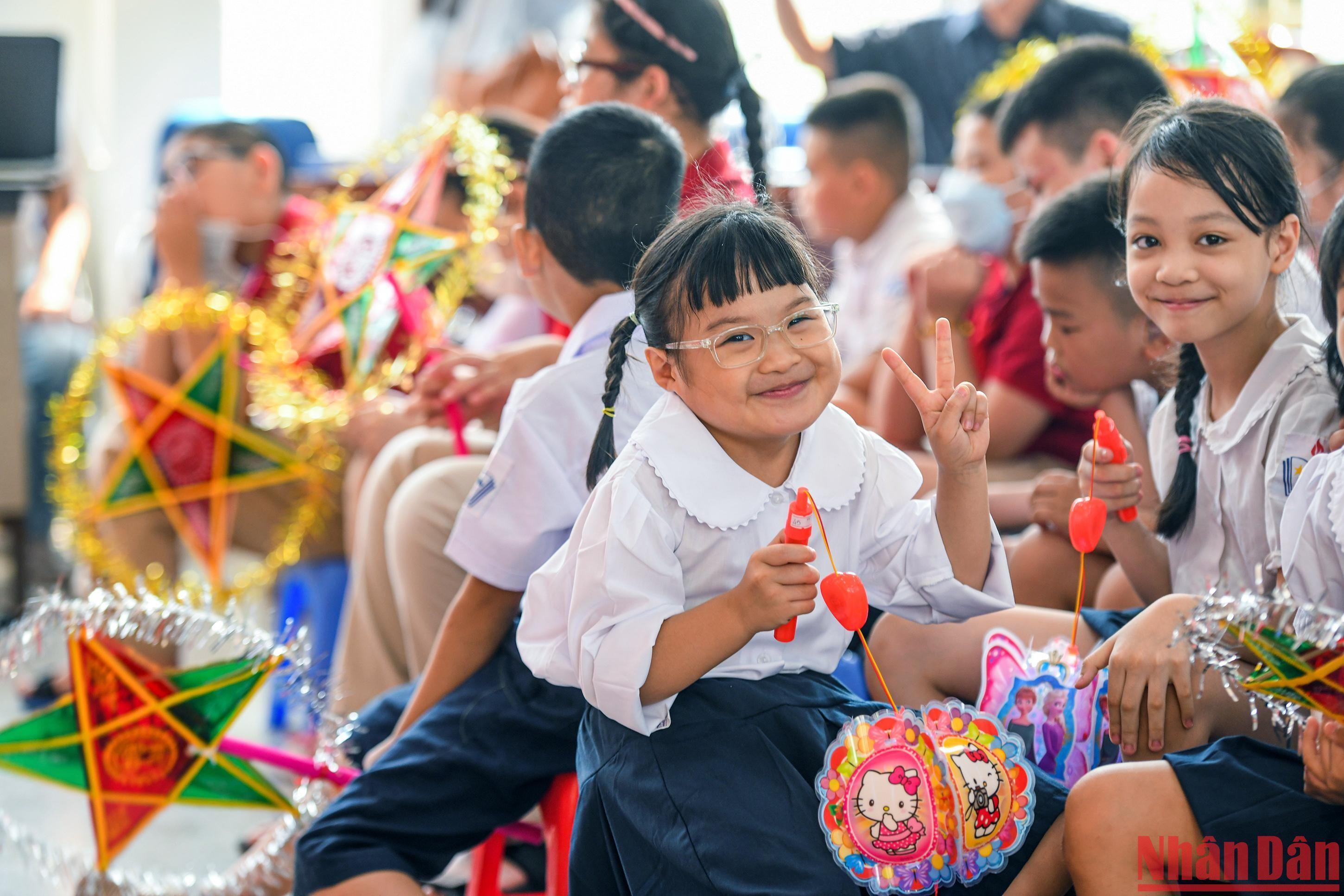 Thư của Chủ tịch nước Nguyễn Xuân Phúc gửi các cháu thiếu niên, nhi đồng nhân dịp Tết Trung thu năm 2022