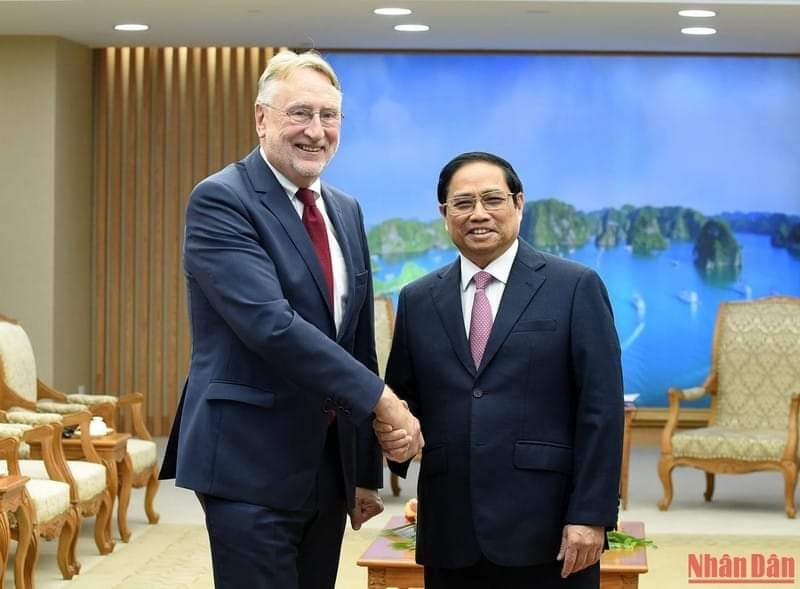 [Ảnh] Thủ tướng Phạm Minh Chính tiếp Chủ tịch Ủy ban Thương mại quốc tế của Nghị viện châu Âu