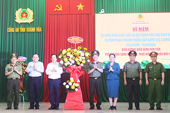 Công an tỉnh Khánh Hòa kỷ niệm 75 năm Ngày Chủ tịch Hồ Chí Minh nêu 6 điều dạy Công an nhân dân