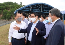 Thủ tướng Phạm Minh Chính khảo sát tiềm năng phát triển kinh tế của huyện Cam Lâm