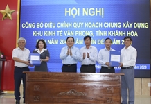 Công bố điều chỉnh quy hoạch chung Khu Kinh tế Vân Phong tại các địa phương