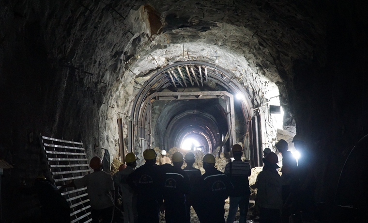 Thủ tướng Chính phủ chỉ đạo sớm khắc phục sạt lở tại hầm đường sắt Đèo Cả