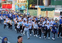 Hơn 6000 người tham gia chạy đồng hành