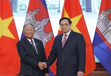         Tăng cường kết nối hai nền kinh tế Việt Nam - Campuchia    