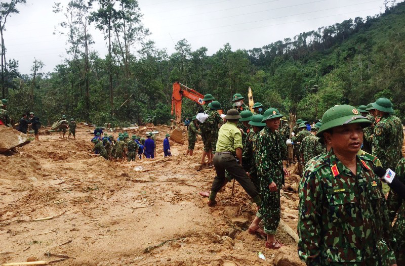 Vận dụng tư tưởng Hồ Chí Minh trong công tác ứng phó sự cố, thiên tai và tìm kiếm, cứu nạn của Quân đội nhân dân Việt Nam hiện nay