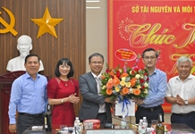 Phó Chủ tịch UBND tỉnh Trần Hòa Nam thăm, chúc Tết các đơn vị, doanh nghiệp