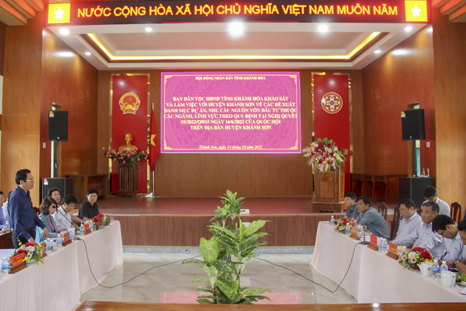 Khảo sát danh mục dự án huyện Khánh Sơn đề xuất theo Nghị quyết 55 của Quốc hội