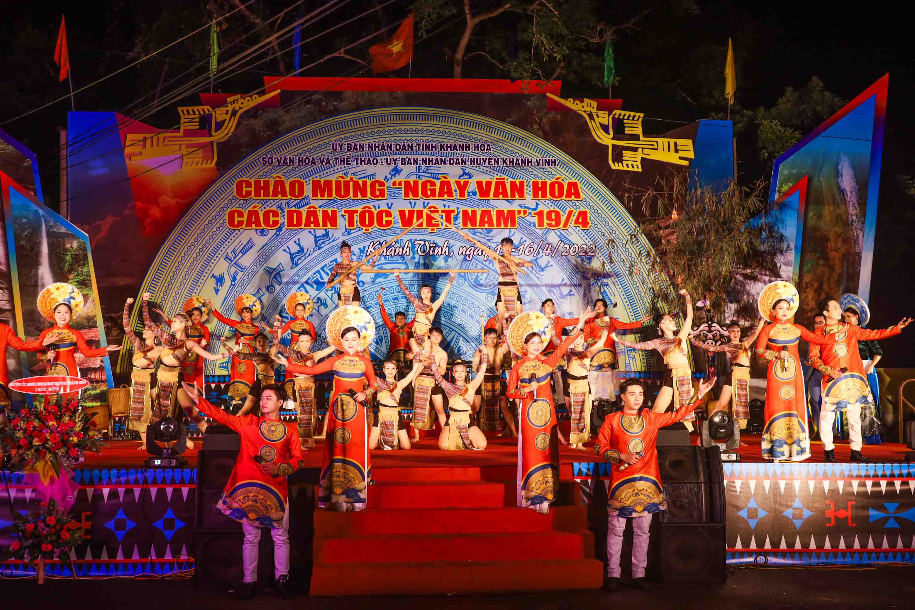 Sôi nổi các hoạt động trong Ngày văn hóa các dân tộc Việt Nam