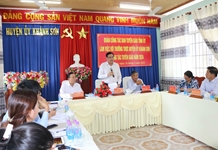 Ban Tuyên giáo Tỉnh ủy làm việc với Thường trực Huyện ủy Khánh Sơn về công tác tuyên giáo