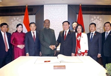 Chủ tịch Hạ viện Ấn Độ thăm chính thức Việt Nam