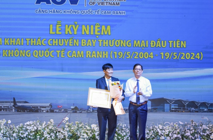 Cảng Hàng không quốc tế Cam Ranh:  Kỷ niệm 20 năm ngày khai thác chuyến bay thương mại đầu tiên