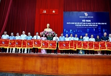 Hội Nhà báo tỉnh Khánh Hòa: Nhận Cờ thi đua xuất sắc của Hội Nhà báo Việt Nam  