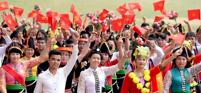 Xây dựng niềm tin khoa học với khơi dậy, phát huy các giá trị văn hóa Việt Nam 