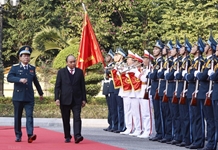  Chủ tịch nước dự Gặp mặt kỷ niệm 50 năm Chiến thắng “Hà Nội - Điện Biên Phủ trên không” 