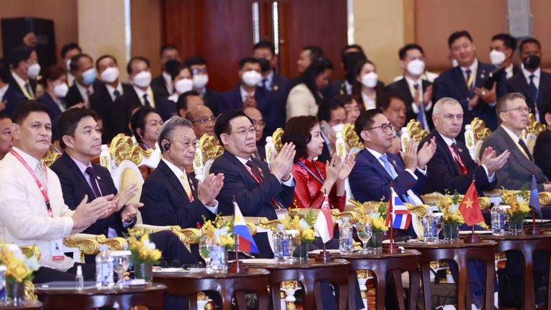  [Ảnh] Chủ tịch Quốc hội Vương Đình Huệ dự Lễ khai mạc AIPA-43 