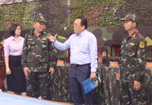 Ông Lê Hữu Hoàng kiểm tra công tác bảo đảm diễn tập khu vực phòng thủ
