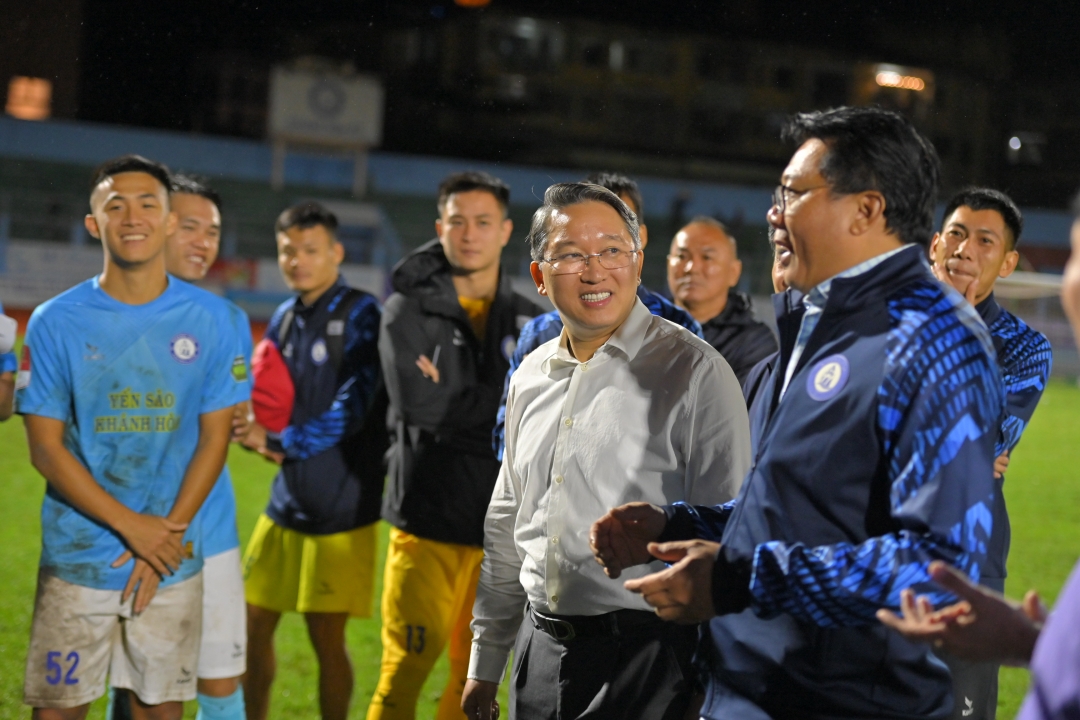 Thắng đương kim vô địch V.League 1, Khánh Hòa FC được thưởng nóng 500 triệu đồng