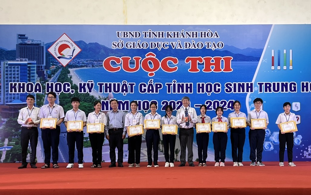 Cuộc thi Khoa học kỹ thuật học sinh trung học cấp tỉnh năm học 2023 - 2024: 74 dự án đạt giải