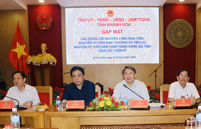 Tỉnh ủy, HĐND, UBND, UBMTTQ Việt Nam tỉnh gặp mặt các vị nguyên lãnh đạo tỉnh