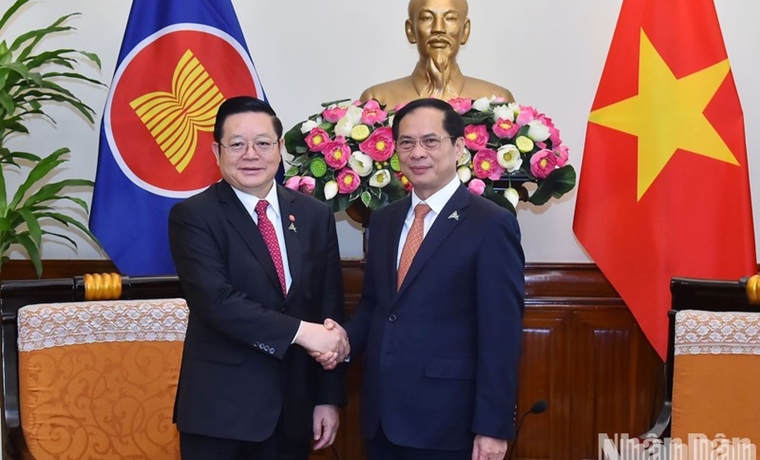  Tăng cường hợp tác, phối hợp giữa Việt Nam và Ban Thư ký ASEAN 
