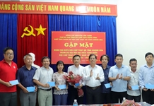 Chủ tịch UBND tỉnh Nguyễn Tấn Tuân gặp mặt đoàn đại biểu dự Đại hội đại biểu toàn quốc Hội Chữ thập đỏ Việt Nam