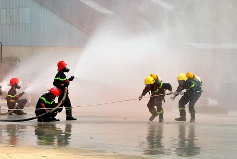 Thủ tướng chỉ đạo công tác phòng cháy, chữa cháy và cứu nạn, cứu hộ trong dịp Tết