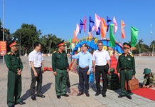 Chủ tịch UBND tỉnh Nguyễn Tấn Tuân kiểm tra công tác chuẩn bị giao quân tại TP. Cam Ranh