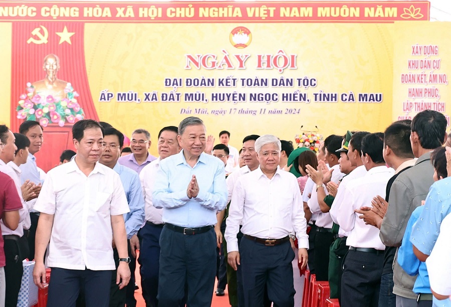 Vận dụng và xây dựng khối đại đoàn kết toàn dân tộc theo tư tưởng Hồ Chí Minh