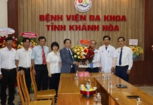 Trưởng Đoàn đại biểu Quốc hội tỉnh Hà Quốc Trị thăm một số cơ sở y tế