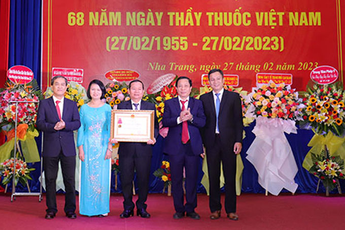 Ngành Y tế tỉnh Khánh Hòa kỷ niệm 68 năm Ngày Thầy thuốc Việt Nam