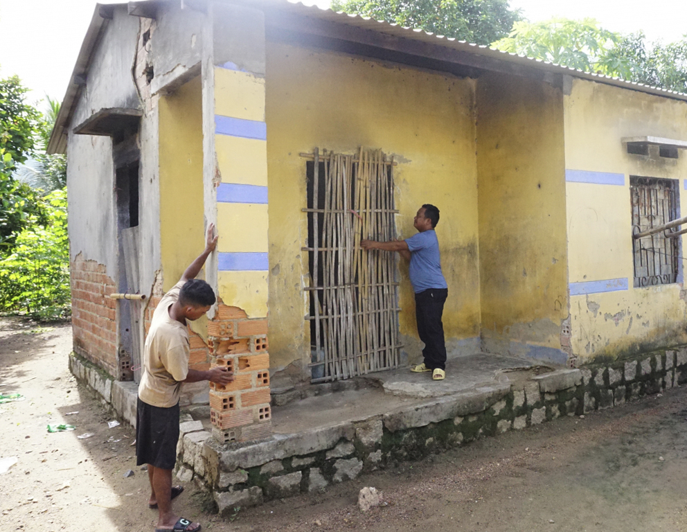 Hộ cận nghèo 2 huyện Khánh Sơn, Khánh Vĩnh: Thêm nguồn lực hỗ trợ xây mới nhà ở