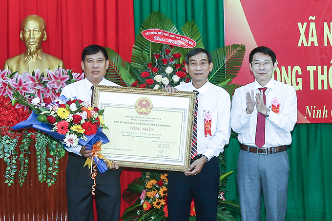 Xã Ninh Quang đạt chuẩn nông thôn mới nâng cao