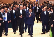  Thúc đẩy quan hệ hợp tác kinh tế, thương mại và đầu tư Việt Nam-Singapore lên tầm cao mới 